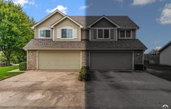 4913 Stoneback Place, Lawrence, KS 66047