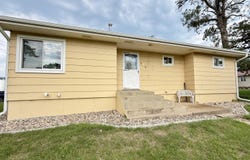 185 Emmanuel St, Cavour, SD 57324