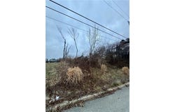 1235 Maple Ave, Monessen, PA 15062