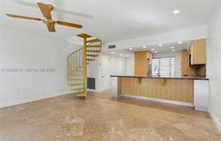 523 NE 38th St, Miami, FL 33137