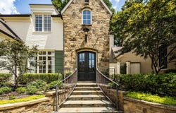 1910 CHATSWORTH Dr, Germantown, TN 38138