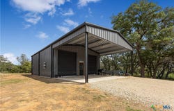458 Hrabovsky Road, Yoakum, TX 77995