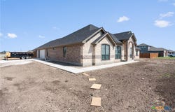 1312 Flint Ridge Loop, Salado, TX 76571