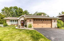 333 Killdeer Road, Bloomingdale, IL 60108