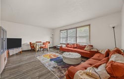 621 & 623 Westgate St, IowaCity, IA 52246