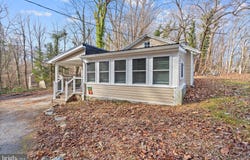 219 FOX Road, MEDIA, PA 19063