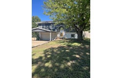8 Park Rd, Rose Hill, KS 67133