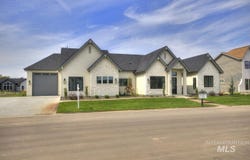 542 Midpoint Ave, Middleton, ID 83644