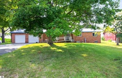 1629 N Warner Road, Sumner, MI 48889