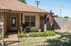 516 Neches, Chandler, TX 75758