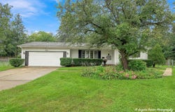 1015 Somerset, McHenry, IL 60050