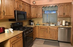 4347 Robert Dr, Vineland, NJ 08344