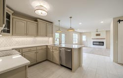 75 CASSANDRA Way, Savannah, TN 38372-5155