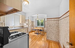 2408 S 4th Avenue, North Riverside, IL 60546