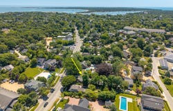 218 Upper Main Street, Edgartown, MA 02539