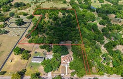 Gladys, Lone Oak, TX 75135