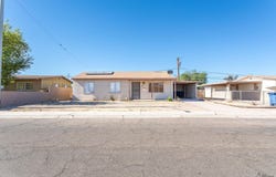 927 E LA MESA ST, Yuma, AZ 85365