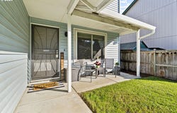 16306 NE 32ND St, Vancouver, WA 98682