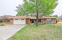 1005 Bennett Drive, Dumas, TX 79029