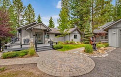2012 University Lane, McCall, ID 83638