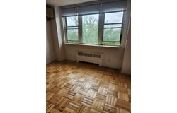 80 Knolls Crescent, Bronx, NY 10463