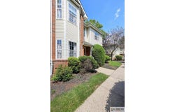 258 Pinelli Drive, Piscataway, NJ 08854