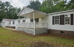 138 River Oaks Drive, Stella, NC 28582