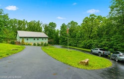 343 Pipeline Rd, Elizabethtown, KY 42701