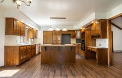 811 Kristen St, Cameron, MO 64429