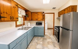 300 E Main Street, Stanville, KY 41659