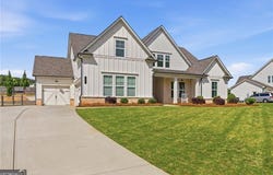 77 Wallace Drive, Winder, GA 30680