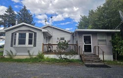 8533 U.S. 10, Chase, MI 49623