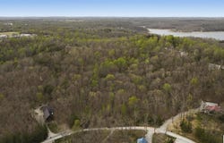 21 & 22 Cedar Point Road, Bee Spring, KY 42207