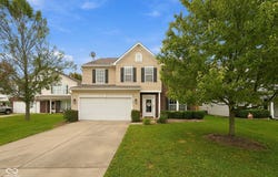3304 Hurst Street, Whiteland, IN 46184