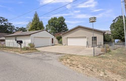 61830 E 262 Loop N, Grove, OK 74344