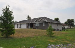 800 E 30th Street, Carroll, IA 51401
