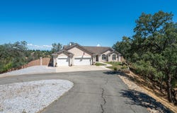 2707 Blue Bell Drive, Redding, CA 96001