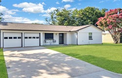 6437 Carousel Drive, Watauga, TX 76148