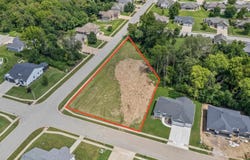 600 Rock River Road, Springfield, IL 62711