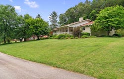 148 Donna Dr, Franklin, NC 28734