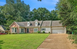 3078 CIRCLE GATE Dr, Germantown, TN 38138
