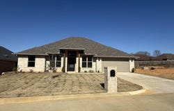 2511 WINDMILL LN, Longview, TX 75601