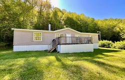 2835 Stratton Frk, Canada, KY 41519