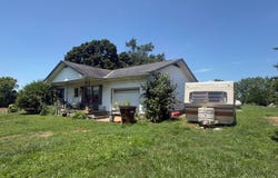 71 Stricklett Rd, Manchester, OH 45144