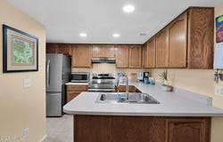 170 E GUADALUPE Road, Gilbert, AZ 85234
