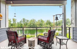 383 W CLACKAMAS Blvd, Gladstone, OR 97027