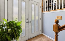 522 Saint George Dr, N Versailles, PA 15137