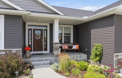 511 21st Place NE, Kasson, MN 55944