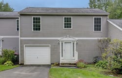 41 Tamarack Drive, Bloomfield, CT 06002