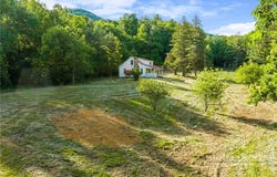 657 Lawrence Greene Road, Deep Gap, NC 28618